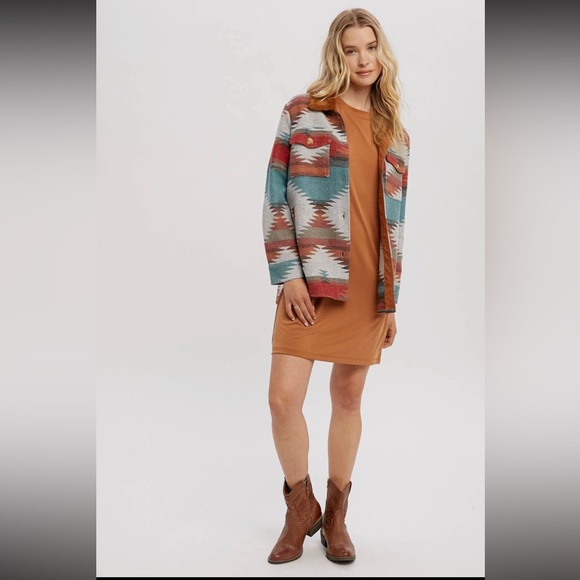 470. Aztec Shacket Faux Fur Collar Teal/Red Button Down NEW Item NWT - Picture 5 of 8